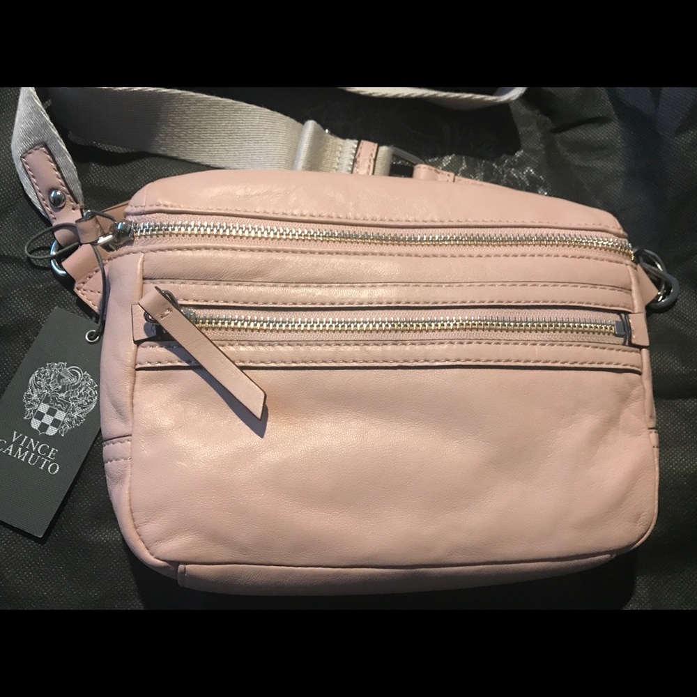 Vince Camuto Bag🌸